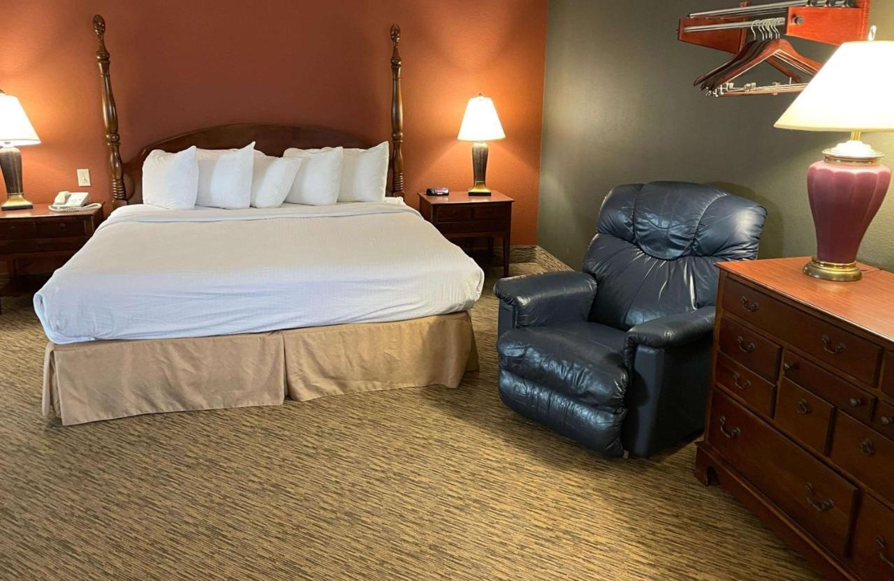 Best Western Starlite Village Hotel